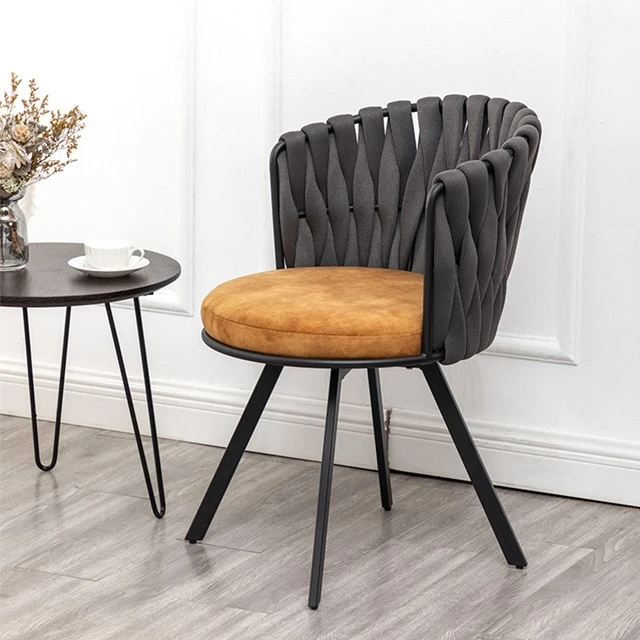 6 6